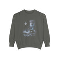 Airbrushed 1990s-style art of a weasel howling at the moon in cold silver, ash grey, and ice blue on black.