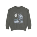 Airbrushed narwhal howling at a pale moon, cold monochrome 1990s nature-tee art on black.