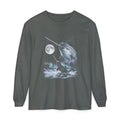 Retro airbrushed narwhal howling at the moon in silver, ash grey and pale ice blue against black.