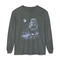 Airbrushed 90s-style art of a capybara howling at the moon in cold monochrome blues, greys, and violet on black.
