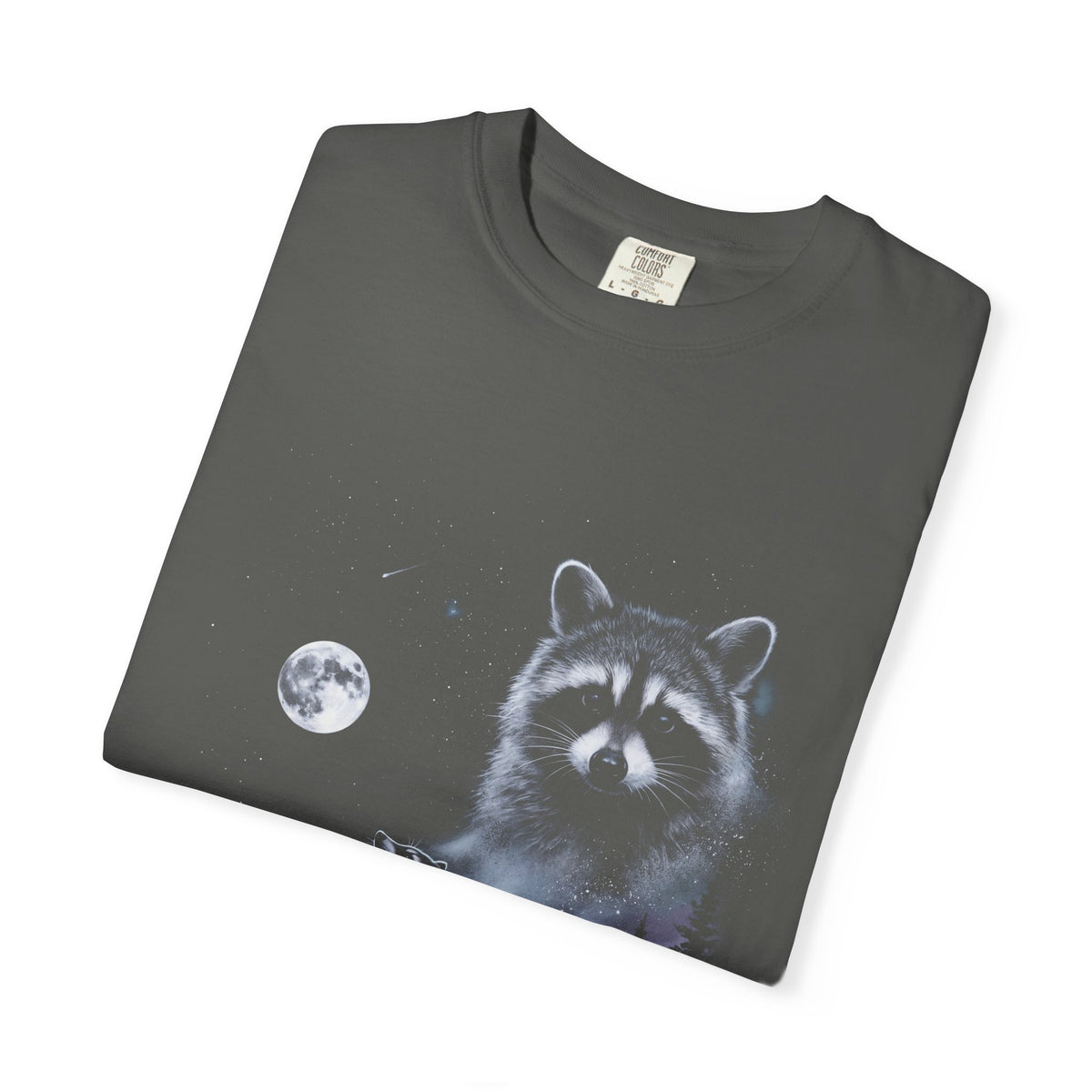 Cold-toned airbrushed raccoon howling at the moon on black, in classic 90s nature-tee style.