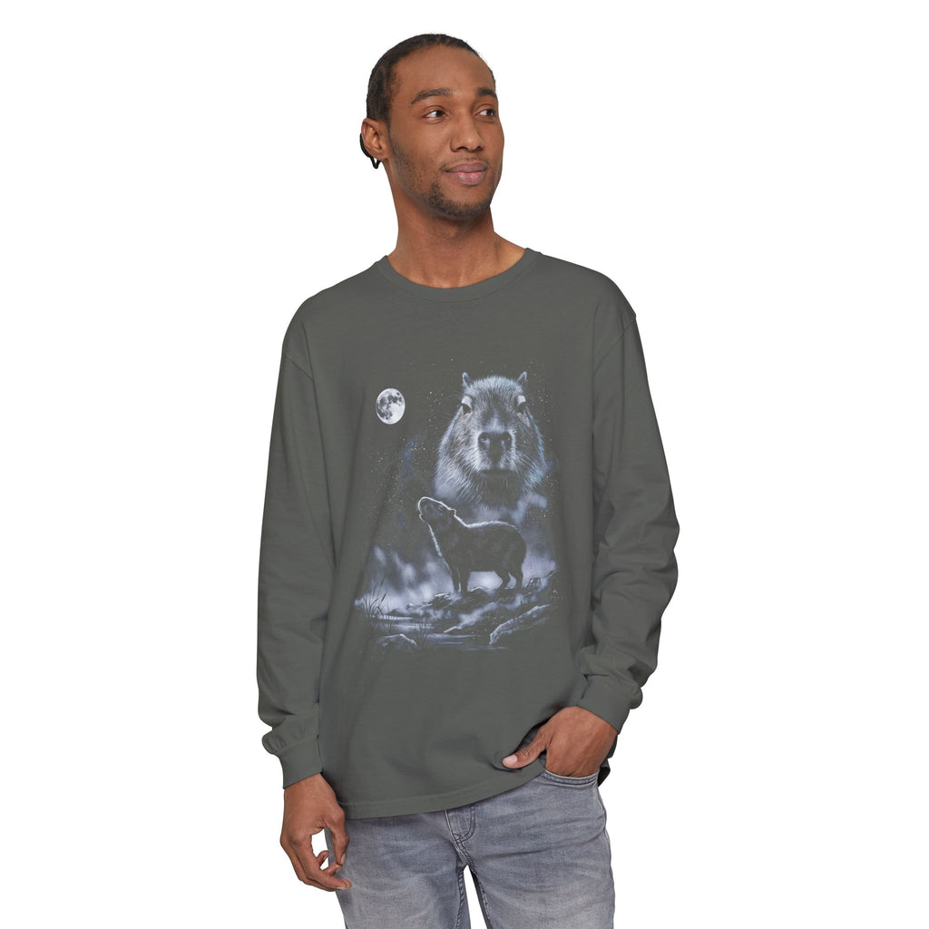 Airbrushed 90s-style art of a capybara howling at the moon in cold monochrome blues, greys, and violet on black.