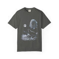 Retro airbrushed walrus howling at the moon in white, silver, and ice blue on black, 90s nature-tee style.